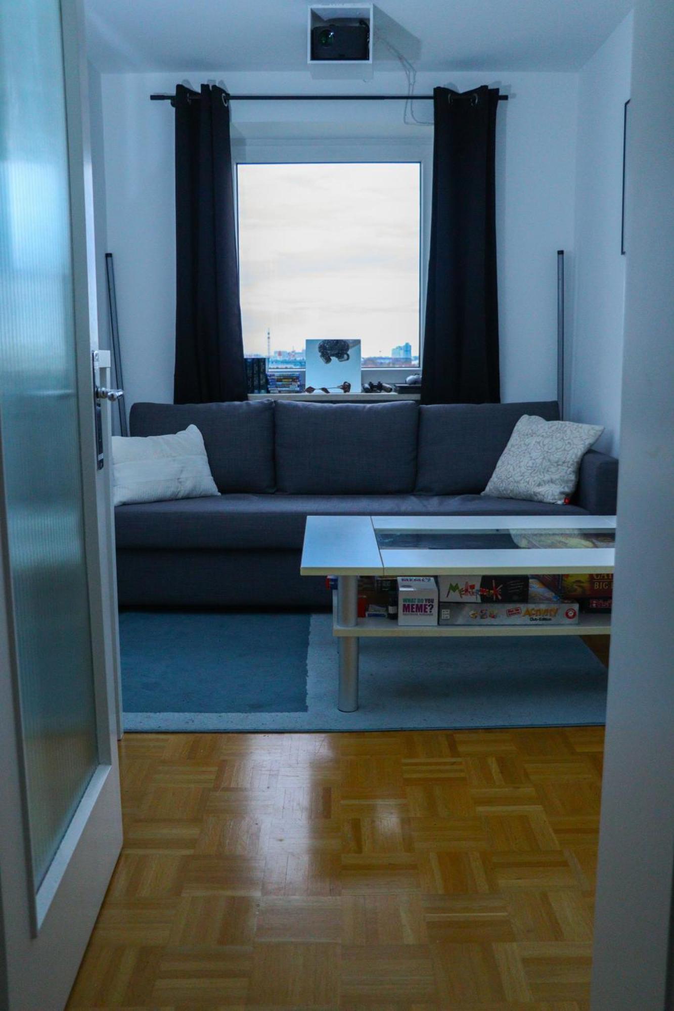 Alpine & Skyline View Apartment *